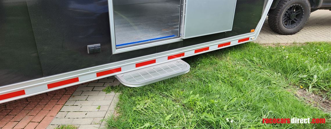 2023-intech-all-aluminum-box-trailer