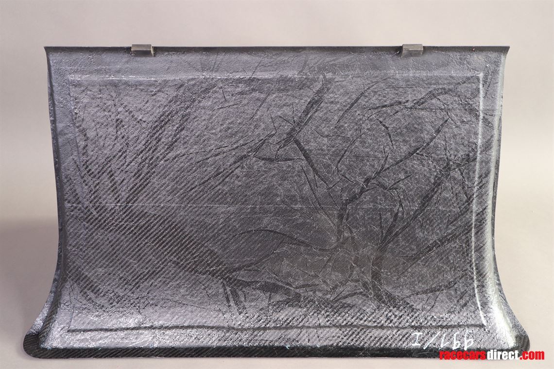 porsche-9911-gt3r-air-routing-middle-lid