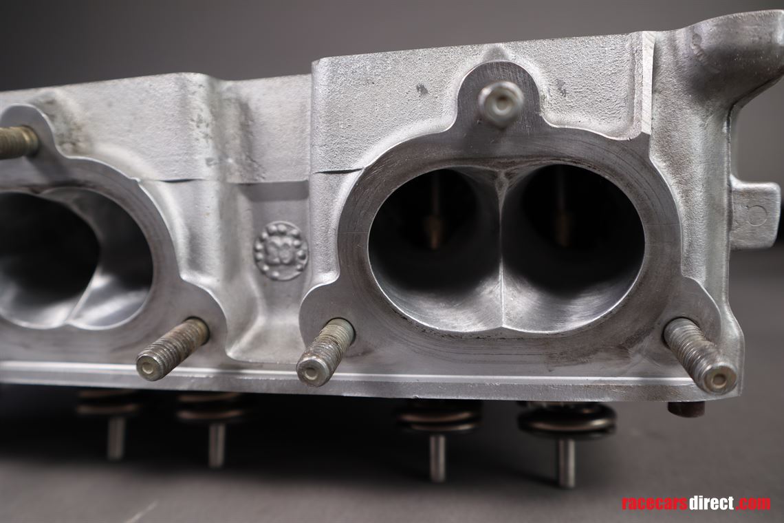 porsche-996-gt3rs-38l-cylinder-heads-complete