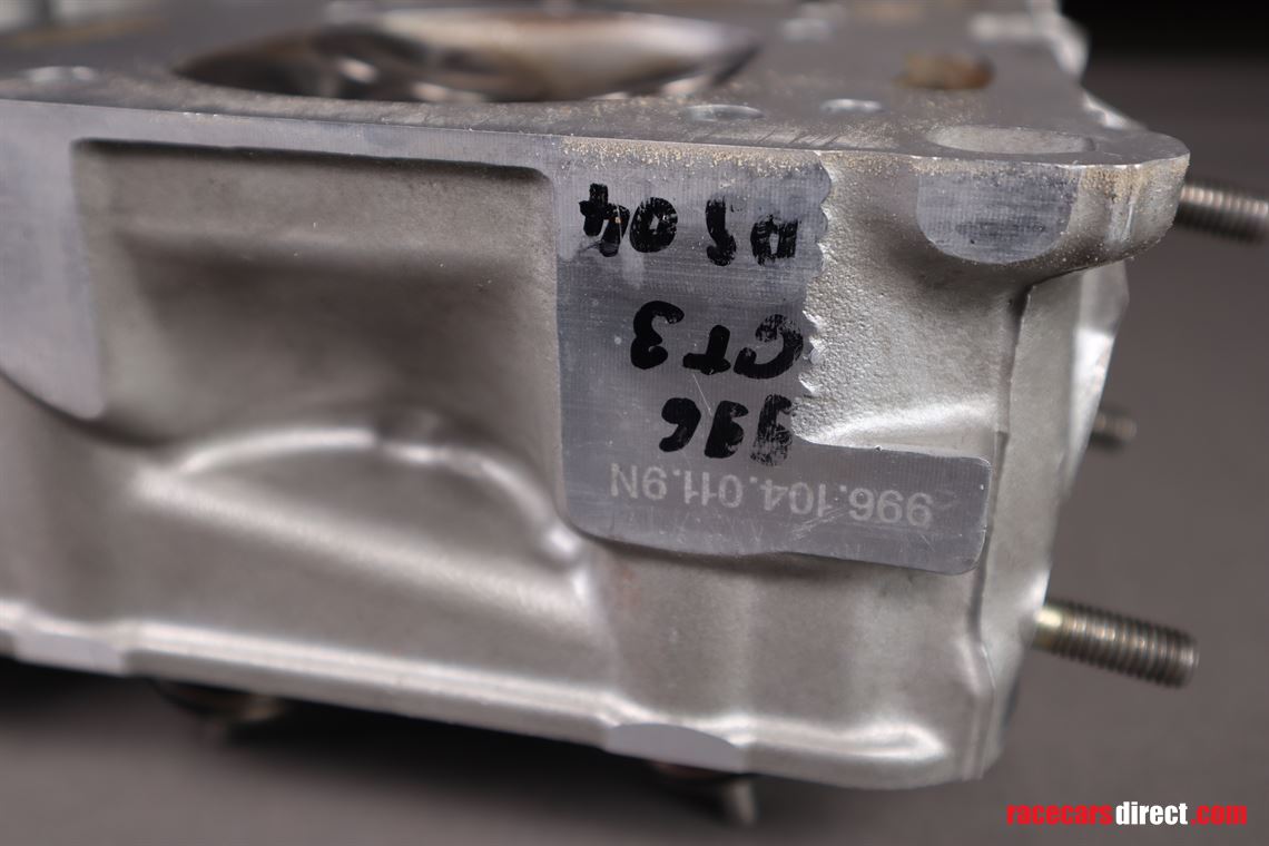 porsche-996-gt3rs-38l-cylinder-heads-complete
