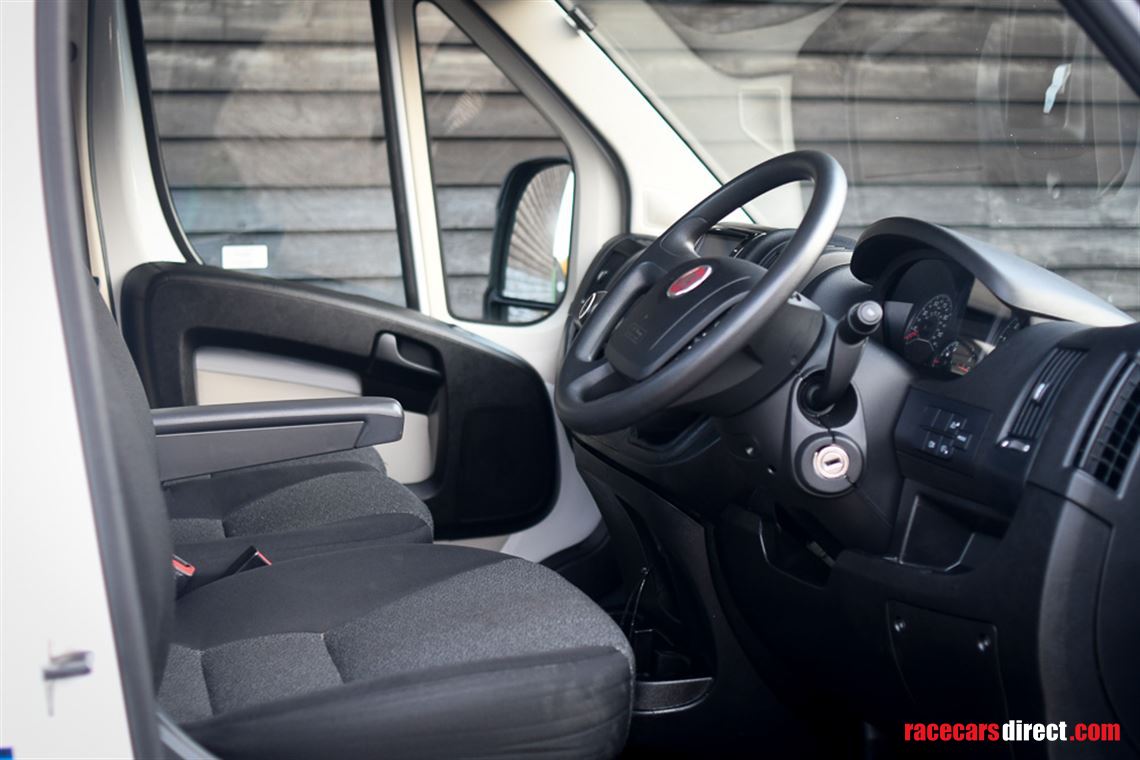 sold-2020-fiat-transporter-3500kgs