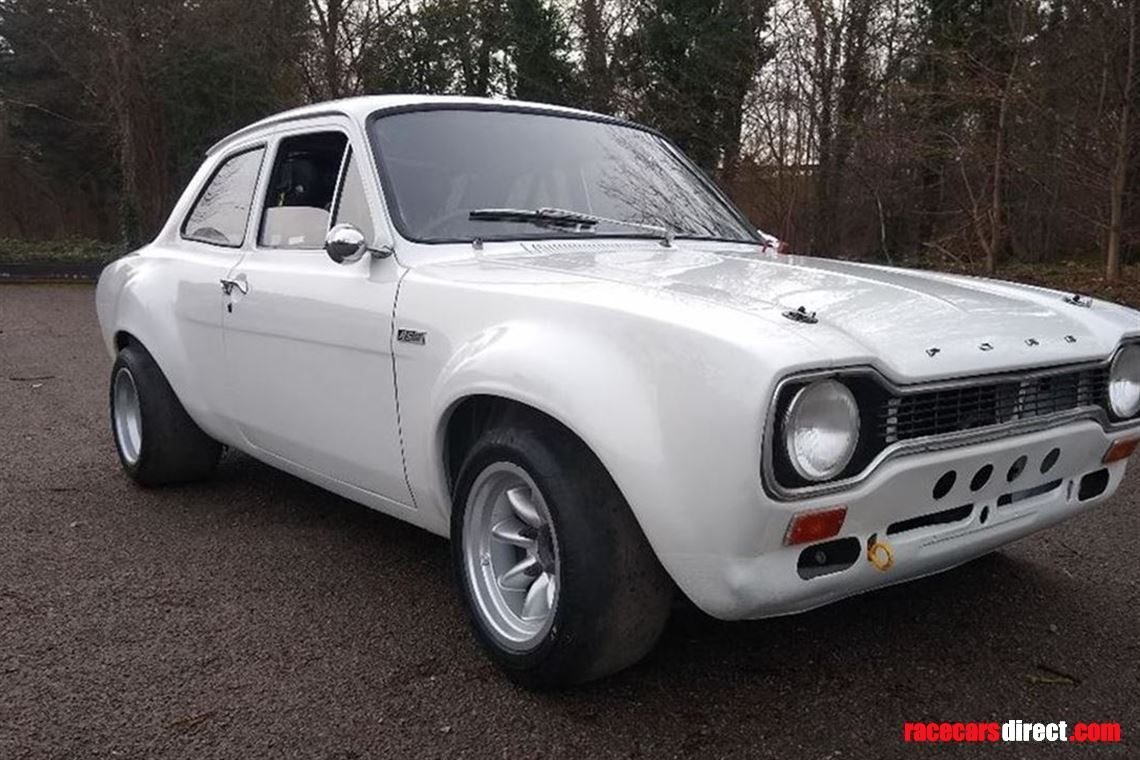 ford-escort-mk1-rs1600-race-car