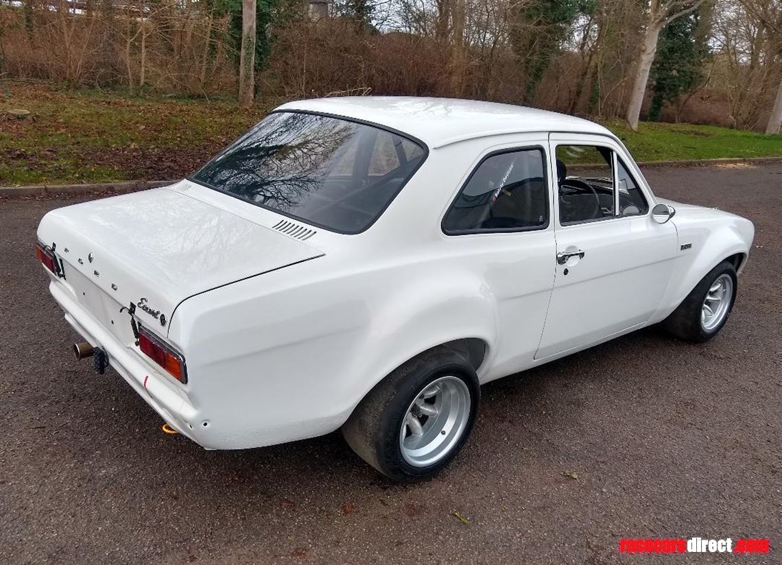 ford-escort-mk1-rs1600-race-car