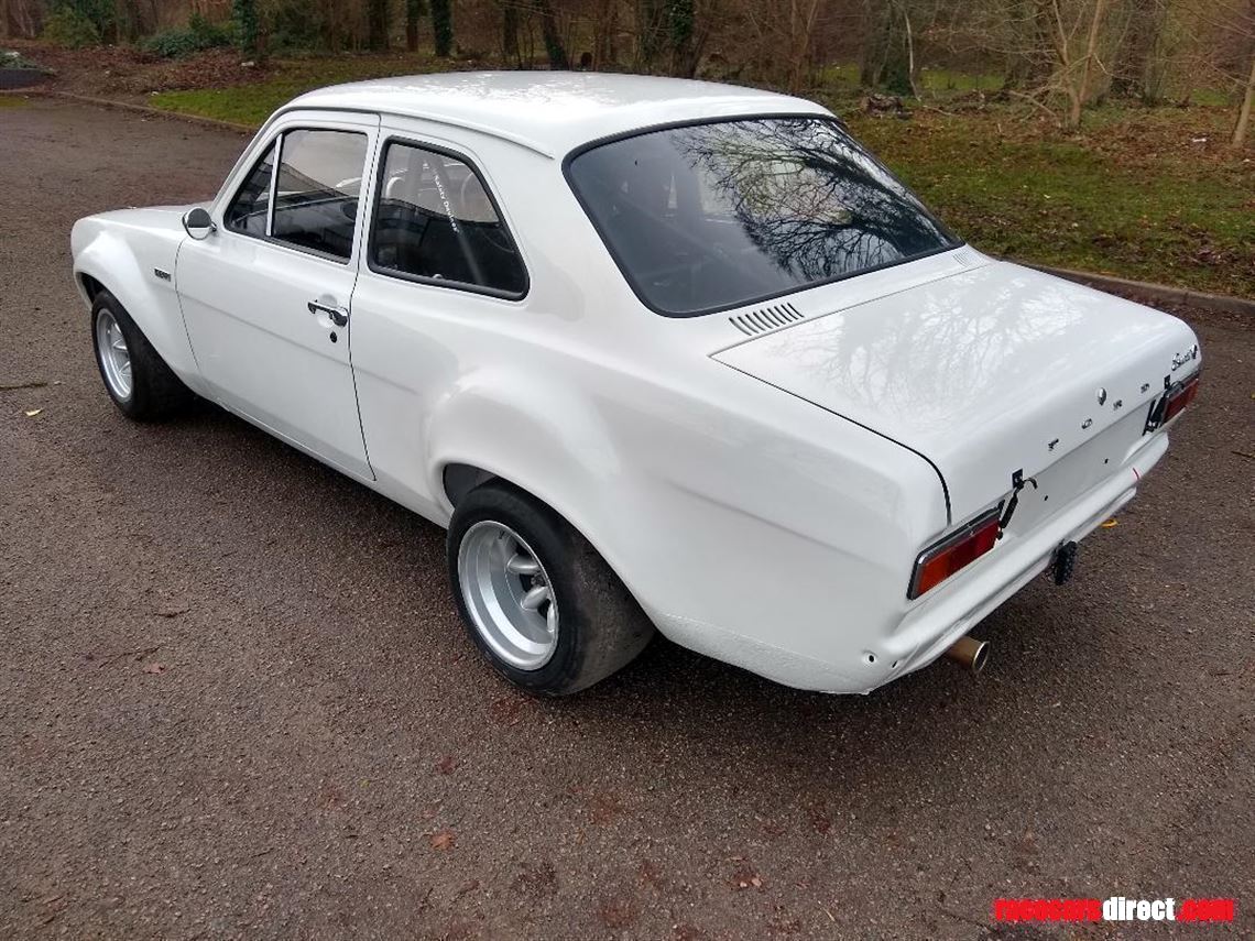 ford-escort-mk1-rs1600-race-car