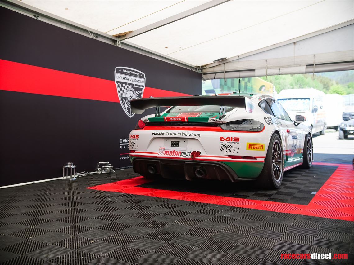 porsche-718-cayman-gt4-rs-clubsport