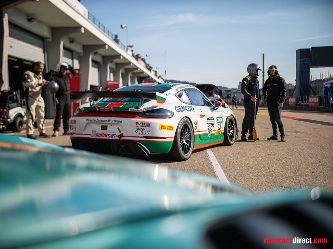 porsche-718-cayman-gt4-rs-clubsport