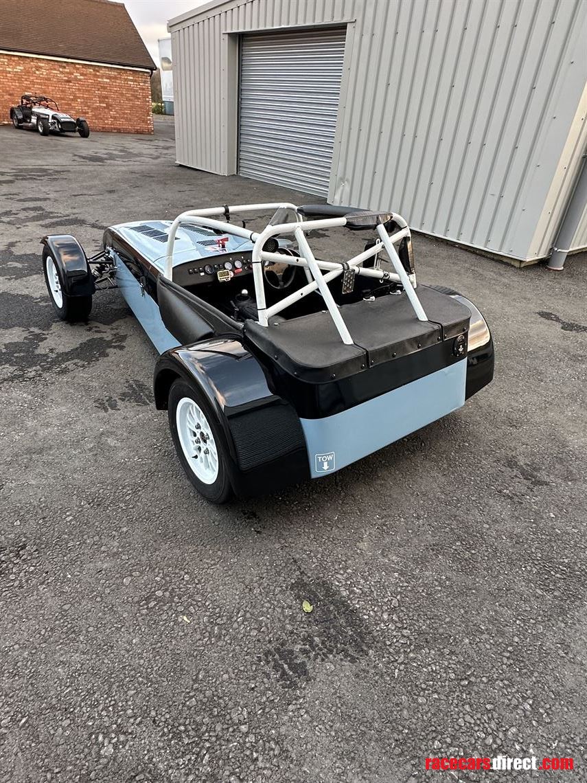 caterham-310r-race-car