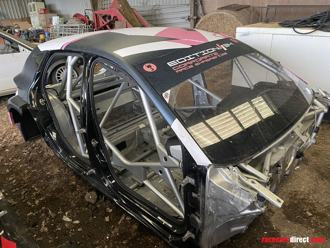 2020-seat-cupra-leon-body-shell-and-roll-cage