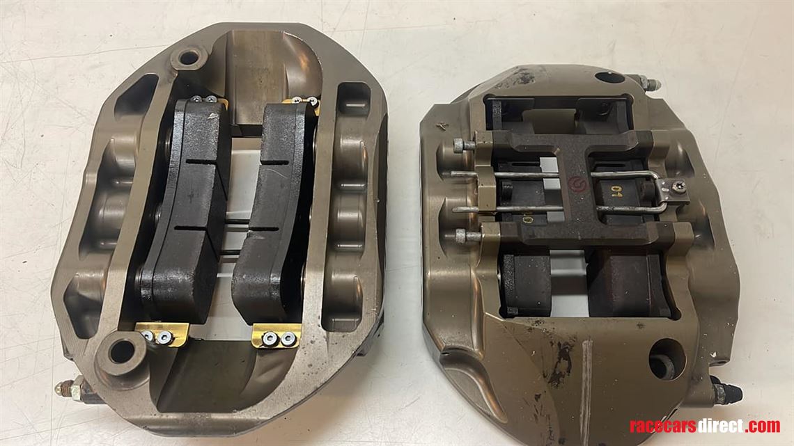 set-brembo-monoblock-6-pot-endurance-calipers