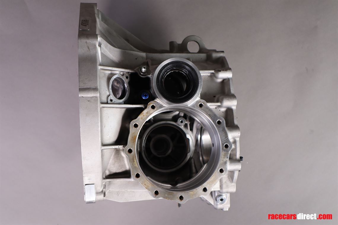porsche-991-gt3-r-and-9912-cupgearbox-housing