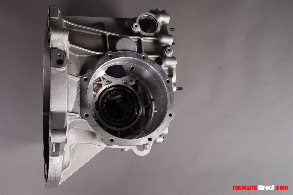 porsche-991-gt3-r-and-9912-cupgearbox-housing