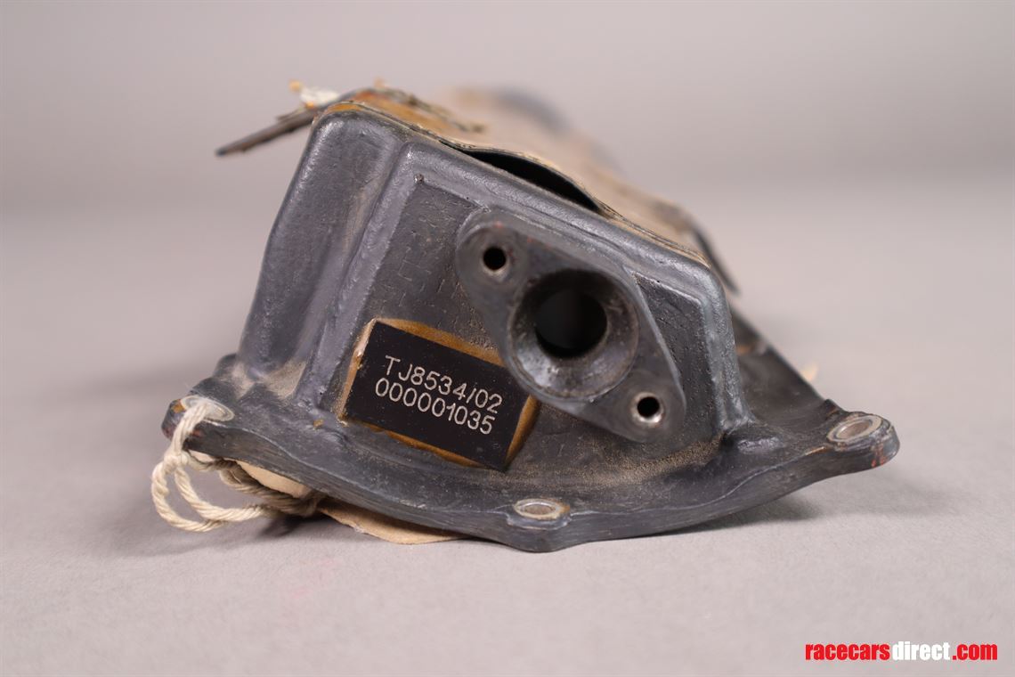 cosworth-v10-formula-1-tj-camshaft-cover