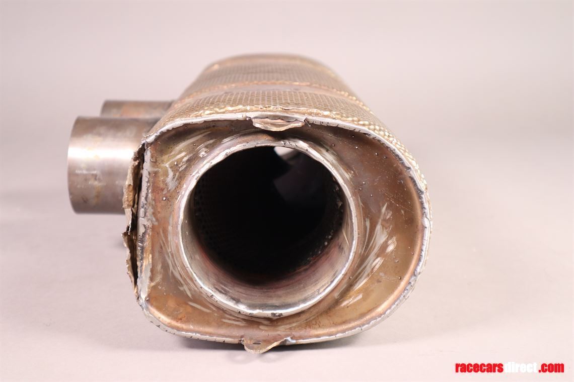 porsche-997-gt3-r-rear-silencer