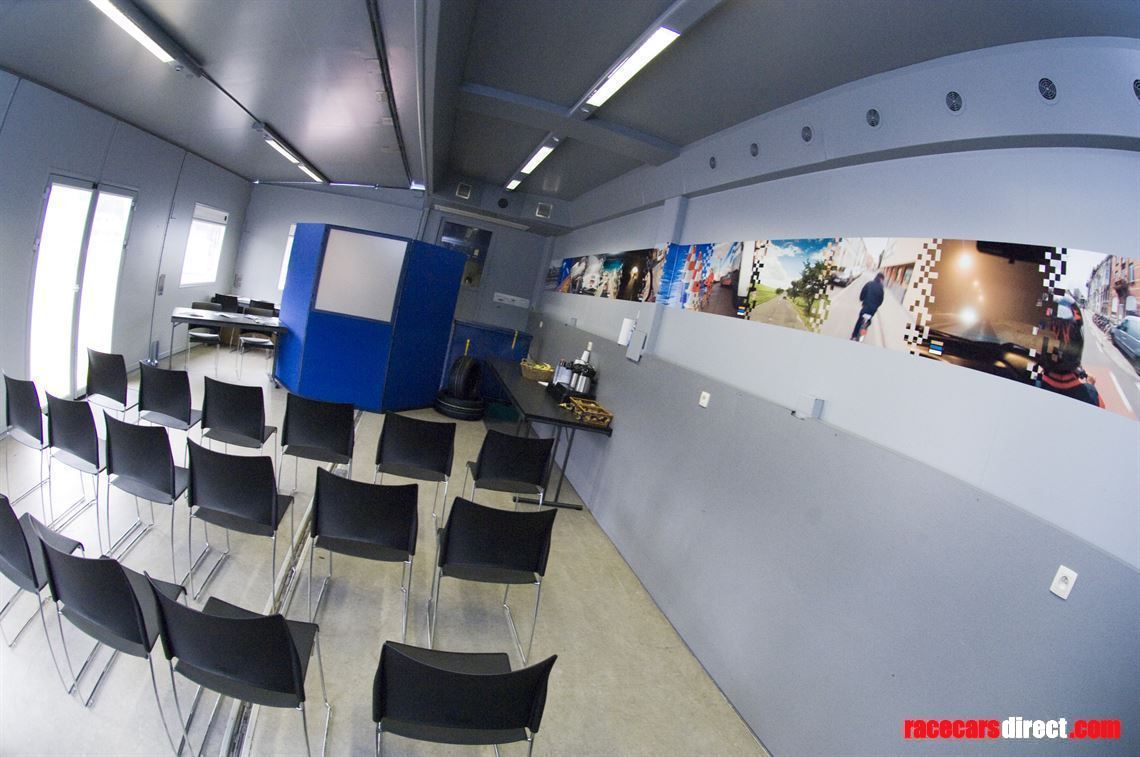 ekw-race-car-trailer-with-kitchenette