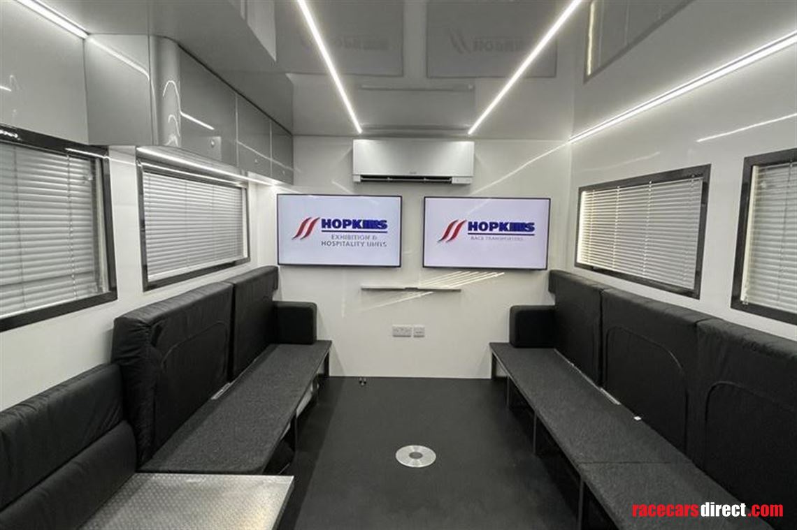 4-car-race-transporter-with-office