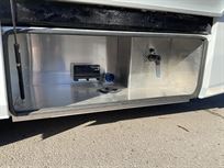 4-car-race-transporter-with-office