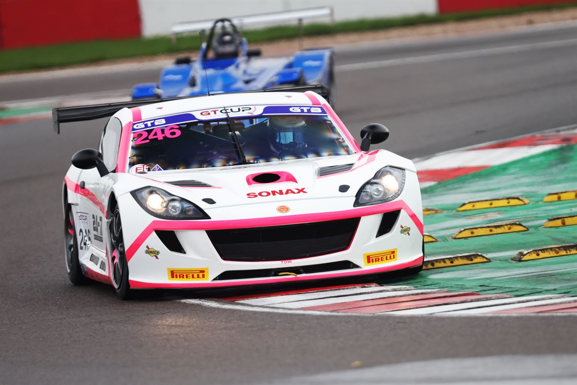 gt-cup-one-off-rounds-or-testing-ginetta-gt-g