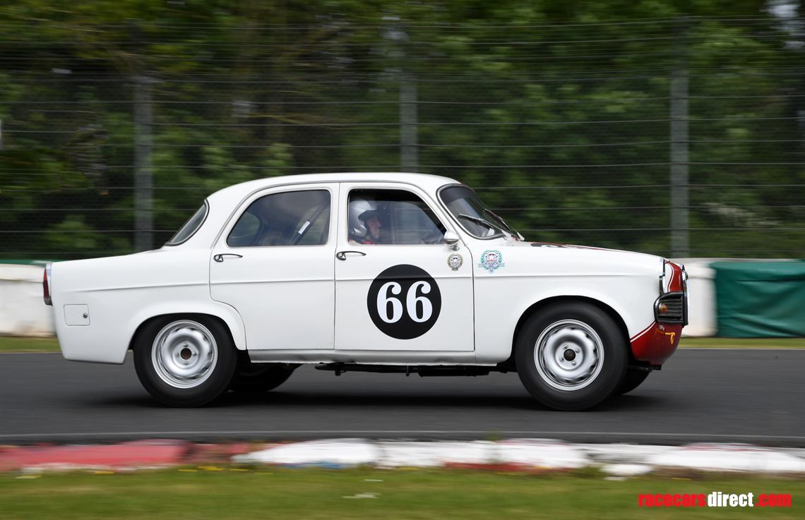 alfa-romeo-101-series-giulietta-ti-historic-r