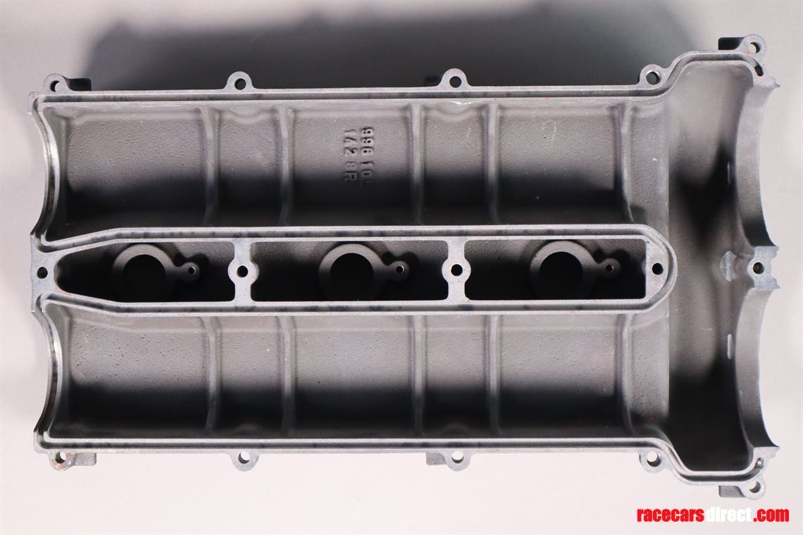 porsche-911-gt1-valve-cover