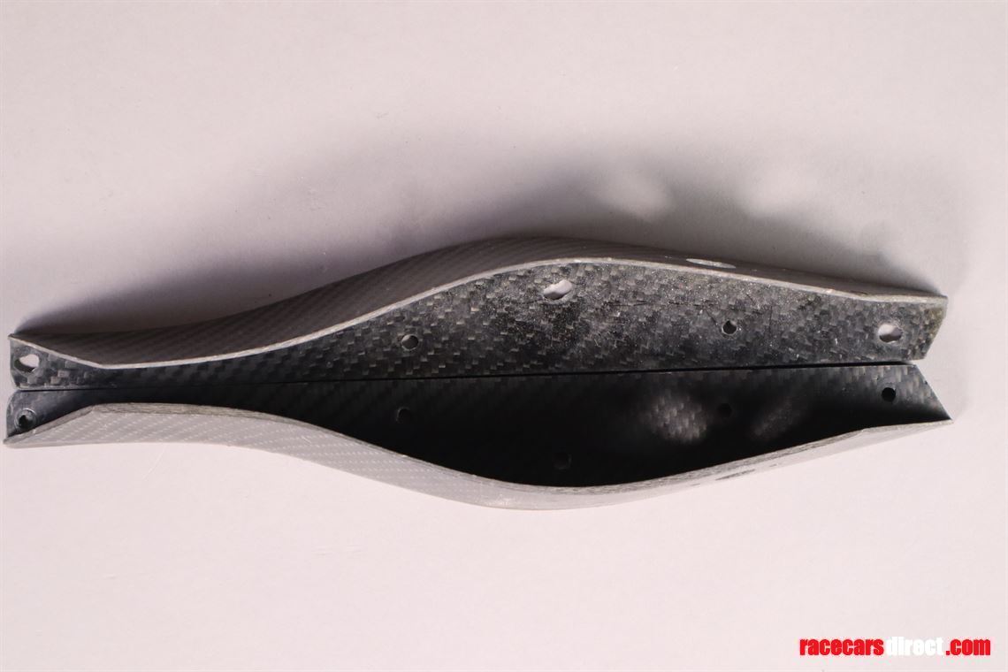 porsche-997-gt3r-and-cup-air-duct-underbody