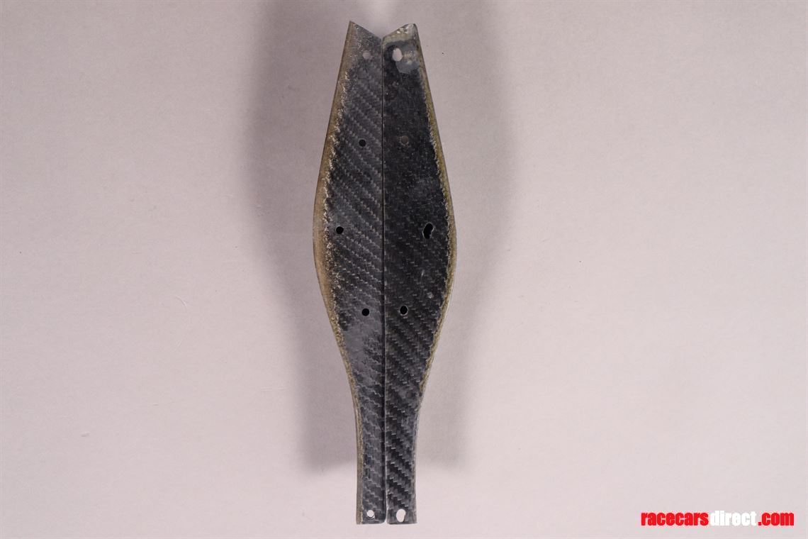 porsche-997-gt3r-and-cup-air-duct-underbody