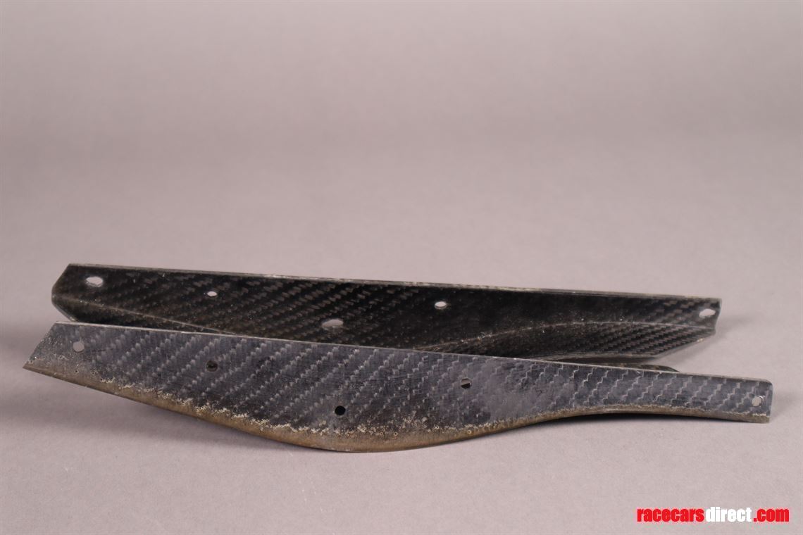 porsche-997-gt3r-and-cup-air-duct-underbody