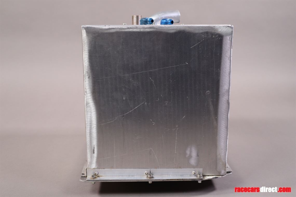 porsche-996-rsr-continental-racing-tank-addit