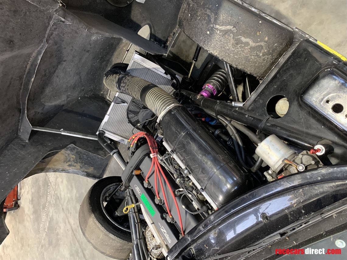 ginetta-gt5-short-pedal-box