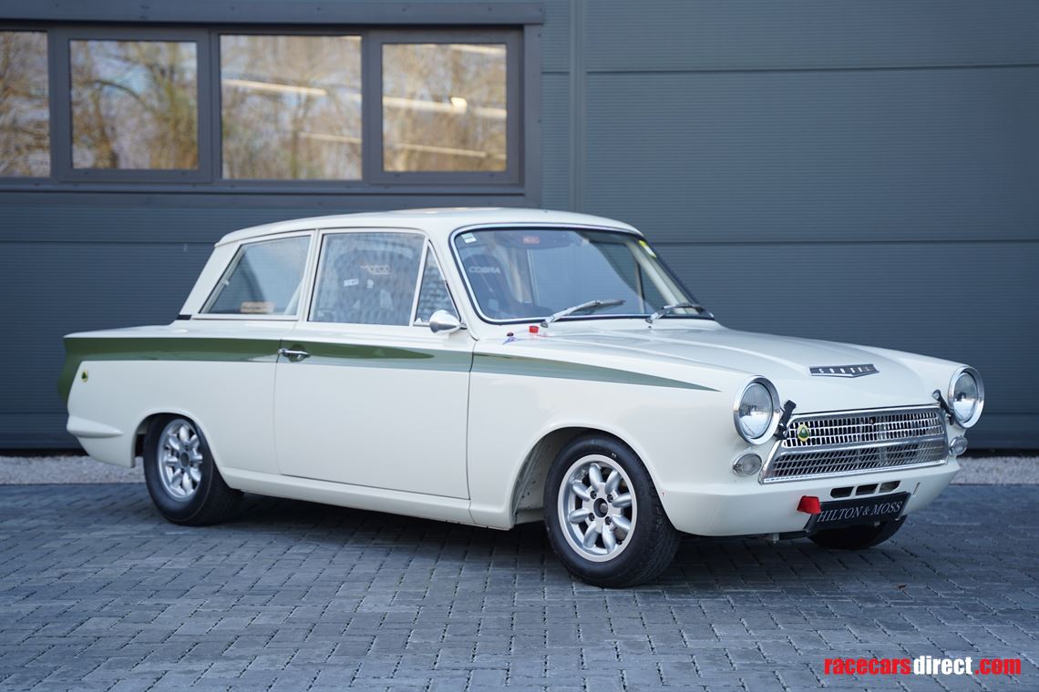 1963-lotus-cortina-mk1-fia-race-car