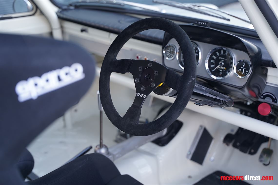 1963-lotus-cortina-mk1-fia-race-car