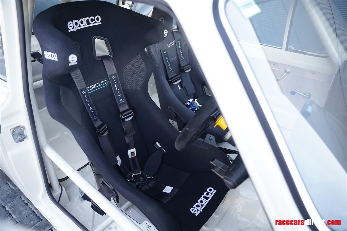 1963-lotus-cortina-mk1-fia-race-car