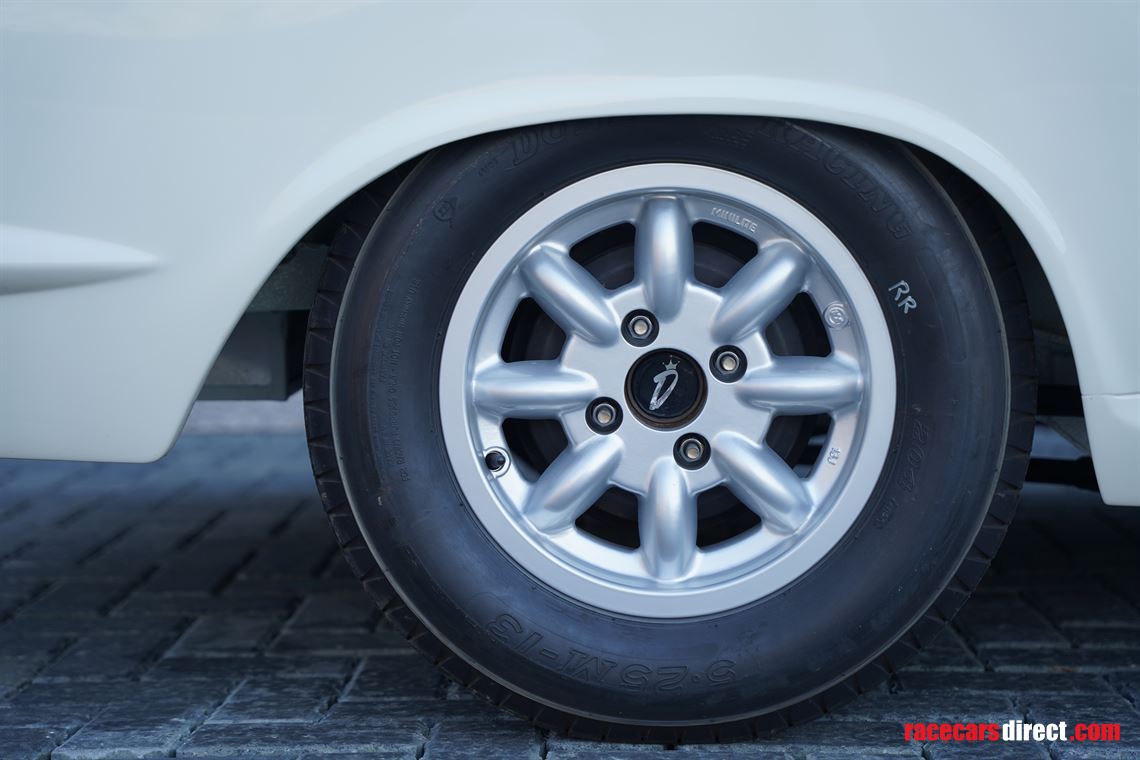 1963-lotus-cortina-mk1-fia-race-car