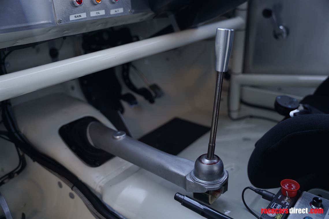 1963-lotus-cortina-mk1-fia-race-car