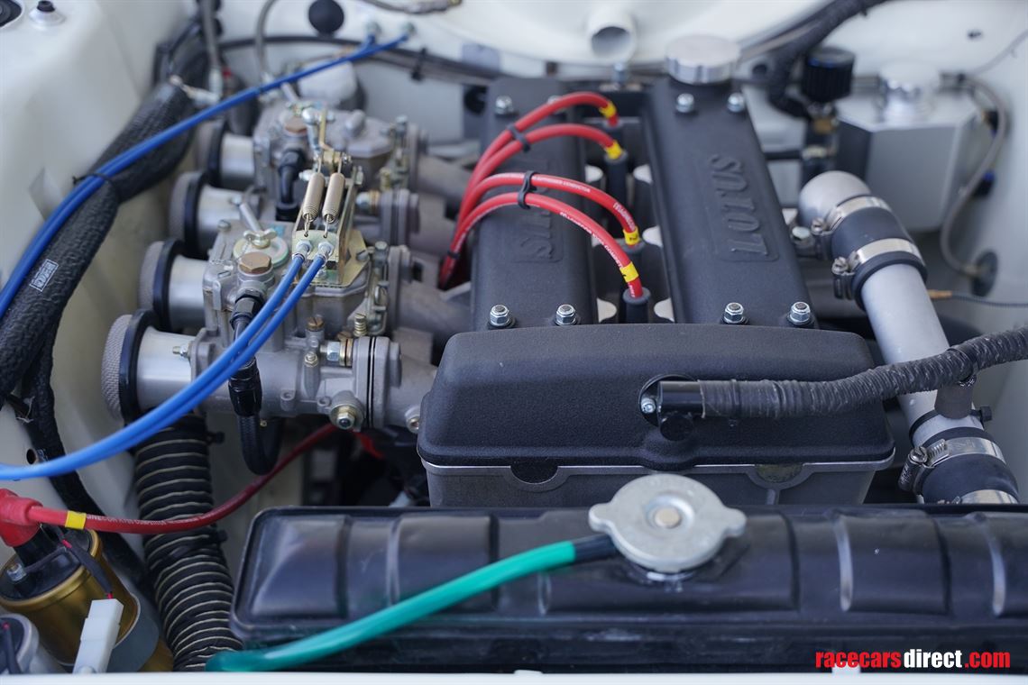 1963-lotus-cortina-mk1-fia-race-car