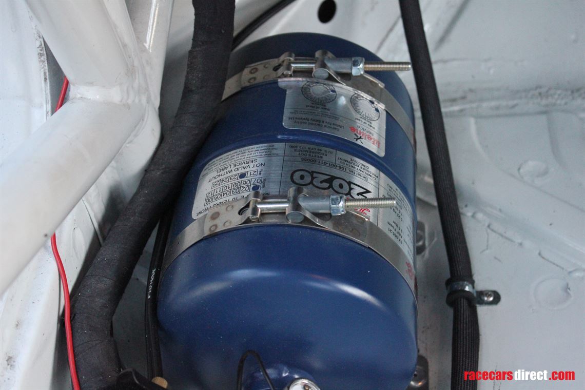 porsche-boxster-s-race-car