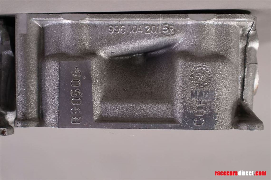 porsche-996-cup-cylinder-head-housing