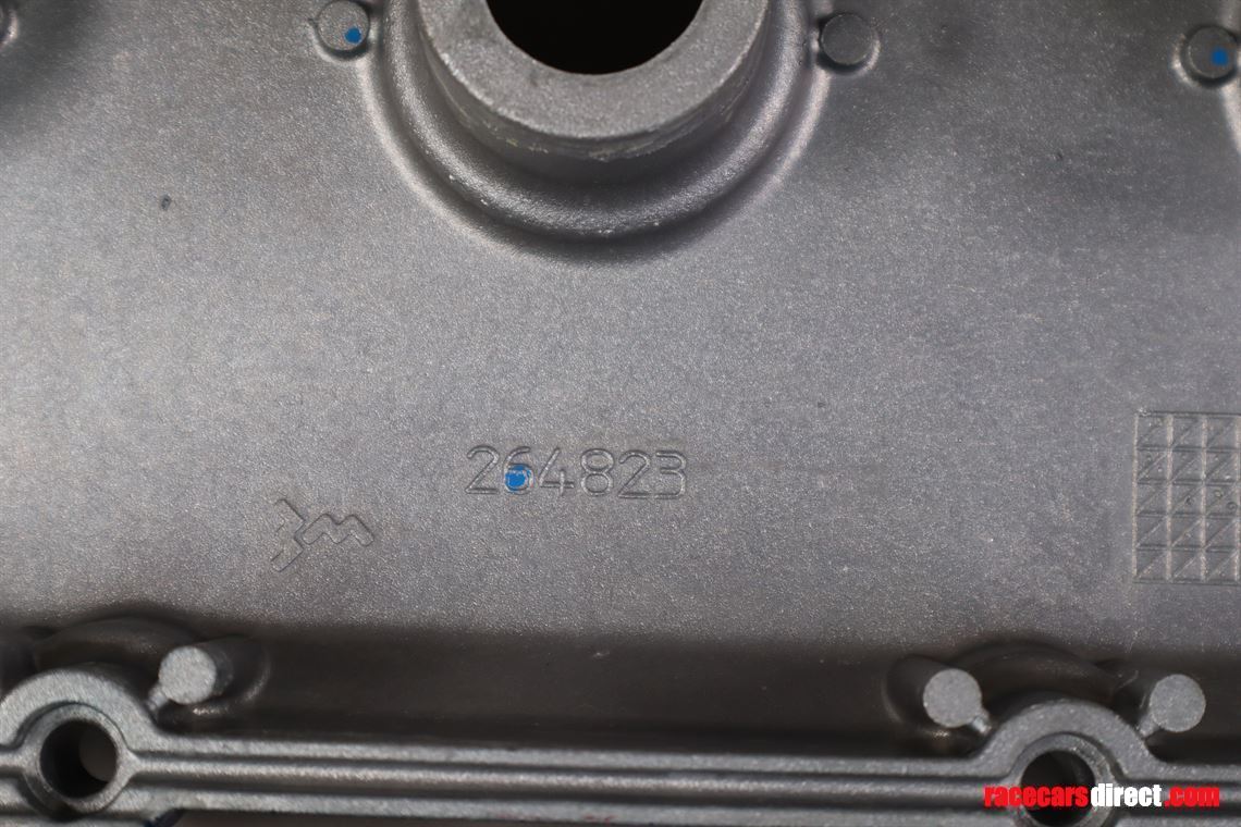 maserati-granturismo-valve-cover-cylinder-hea