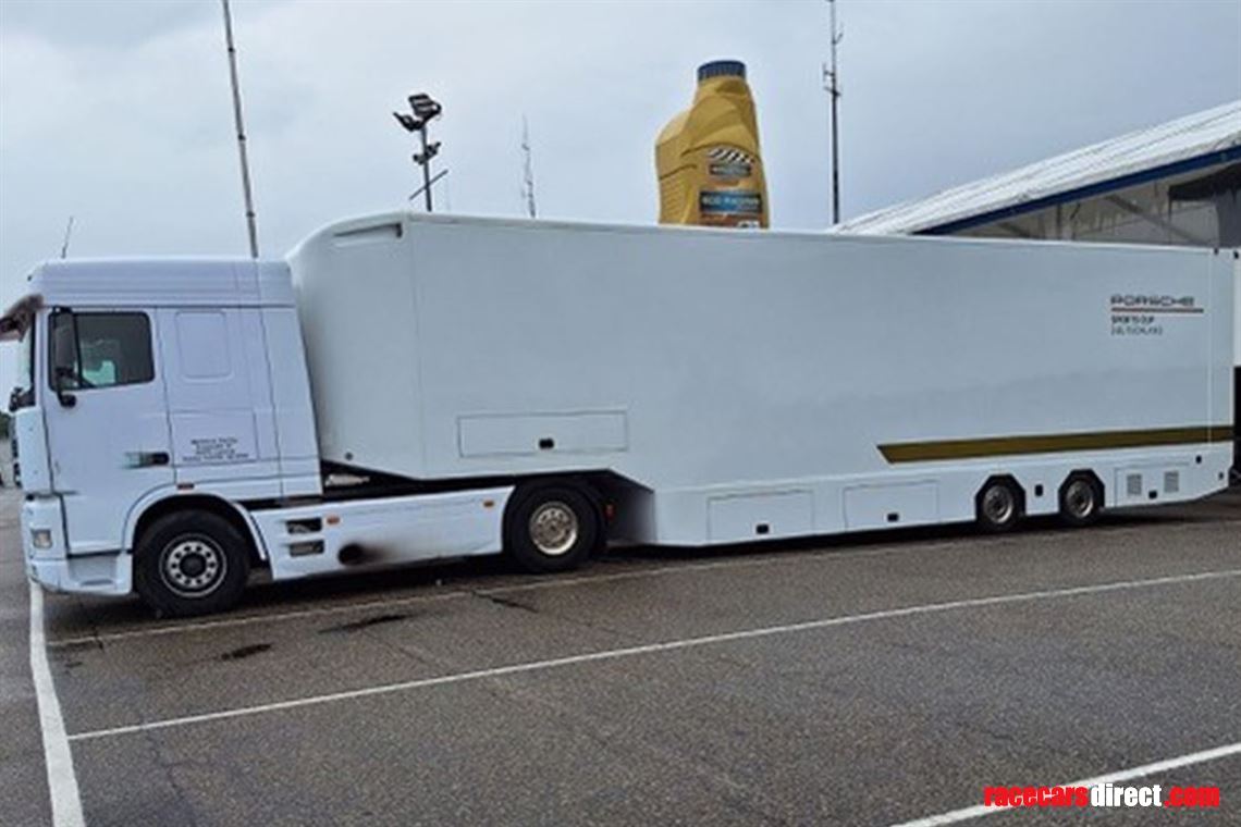 daf-95-xf-430-with-schuler-race-trailer