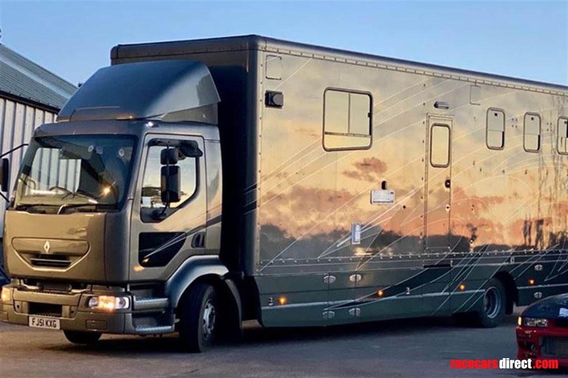 renault-midlum-race-truck