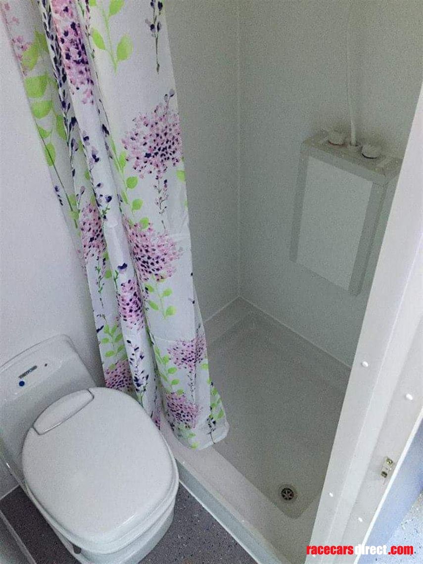 renault-midlum-race-truck