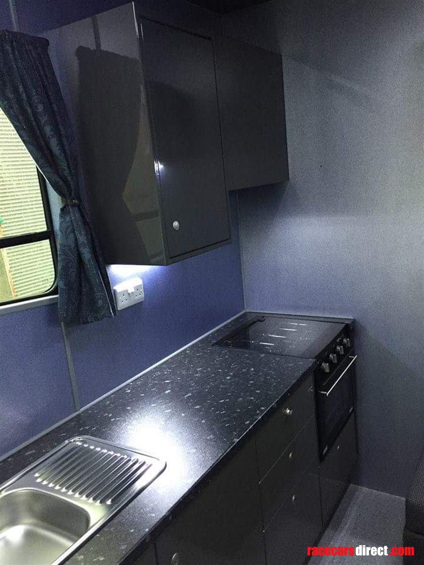 renault-midlum-race-truck