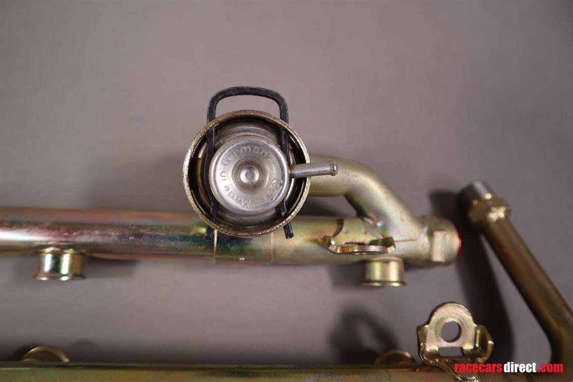 porsche-993-gt2-fuel-line-with-5-bar-pressure