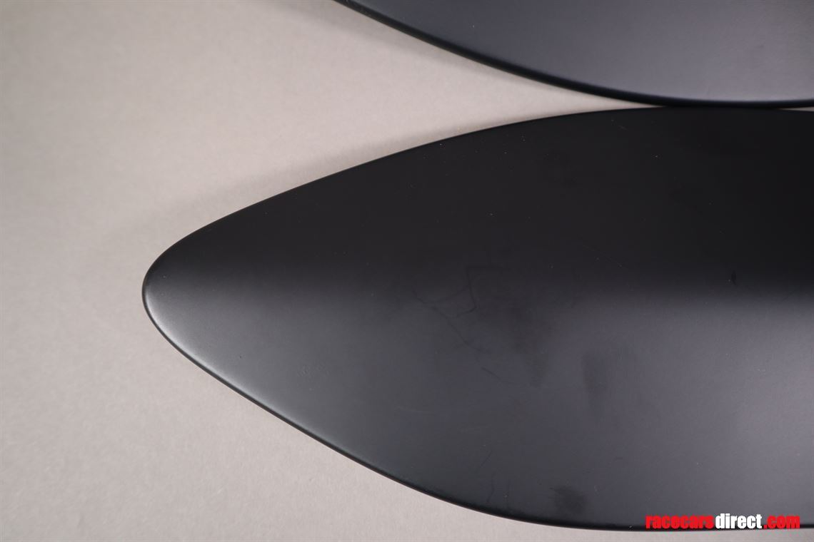 porsche-991-gt3-rs-rear-spoiler-end-plates