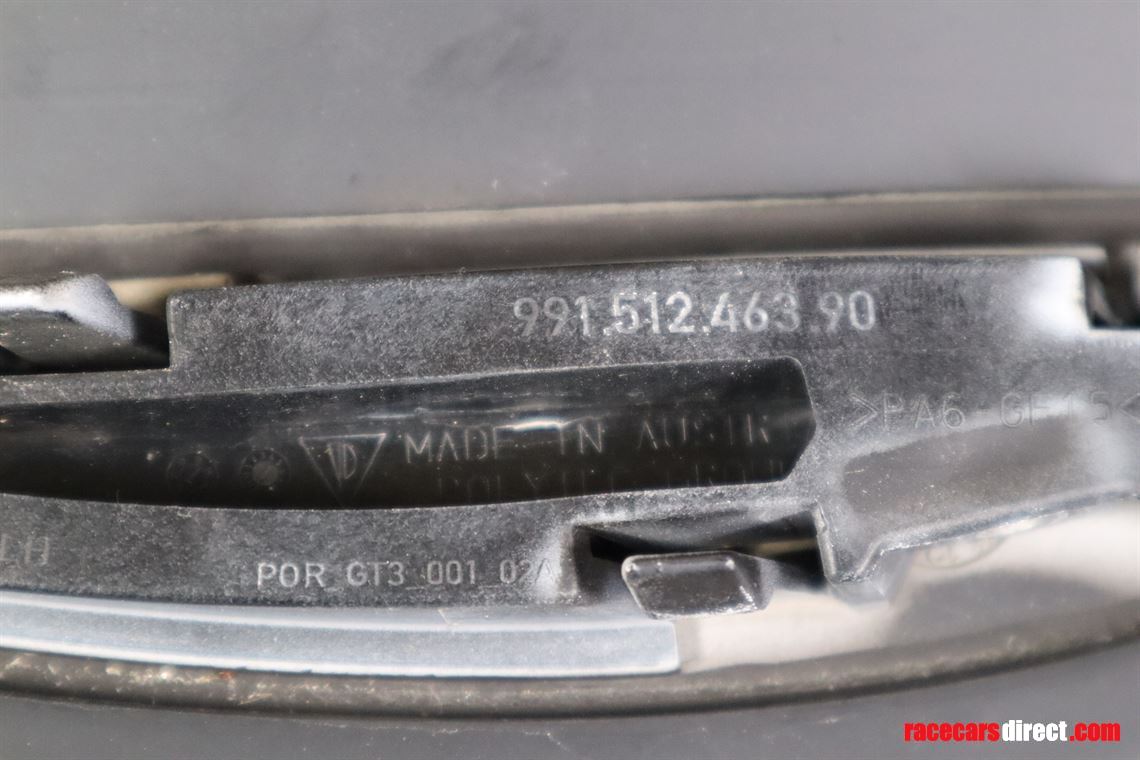 porsche-991-gt3-rs-rear-spoiler-end-plates