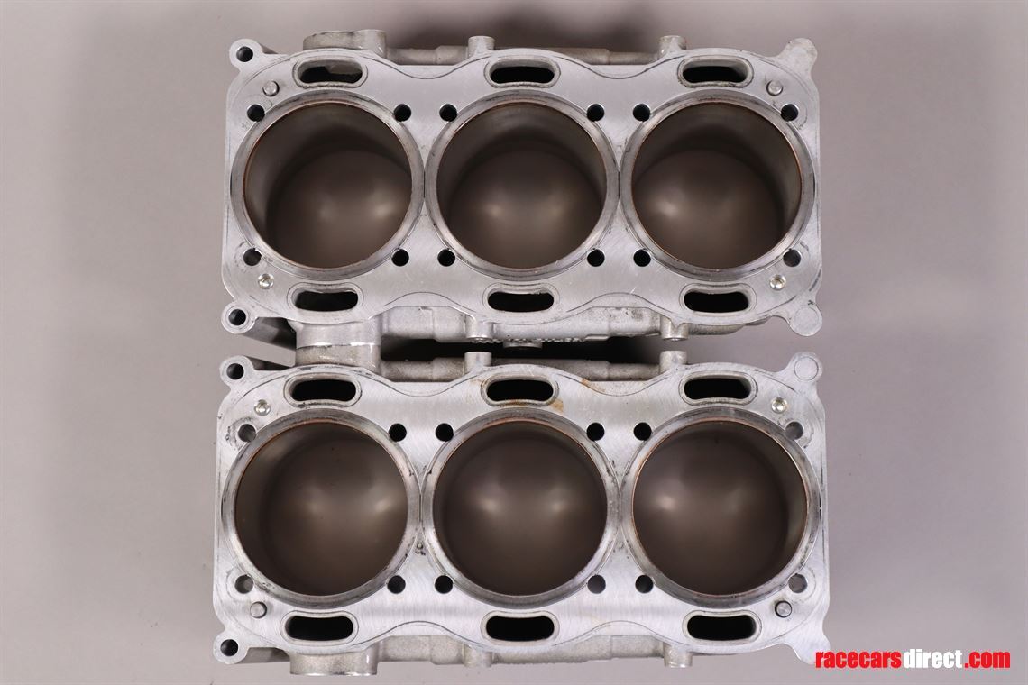 porsche-996-rsr-38l-and-997-rsr-cylinders