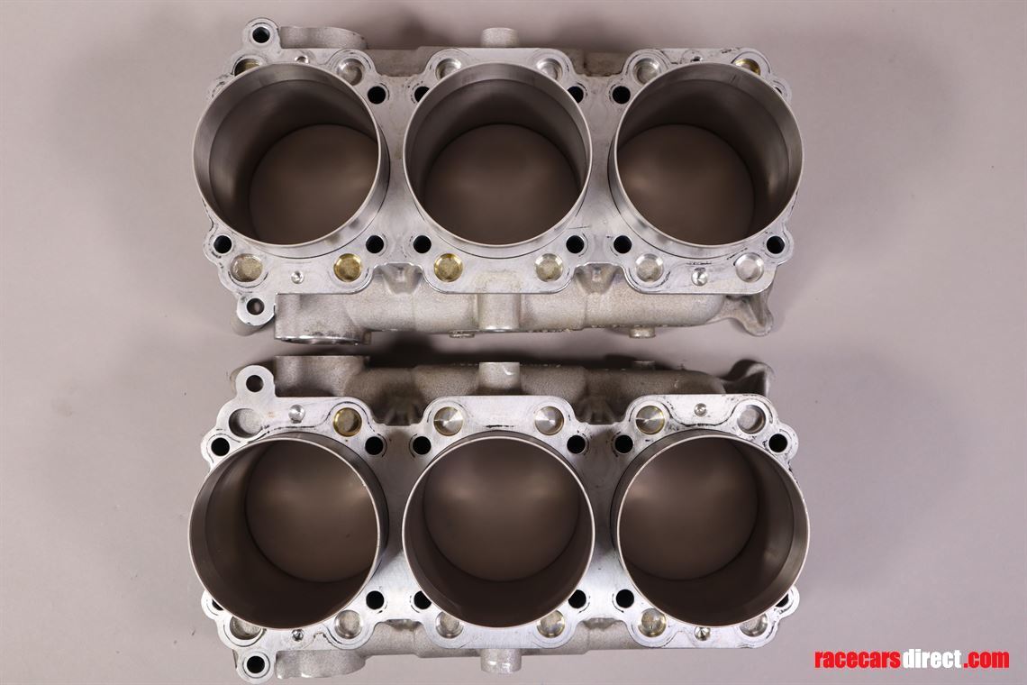 porsche-996-rsr-38l-and-997-rsr-cylinders