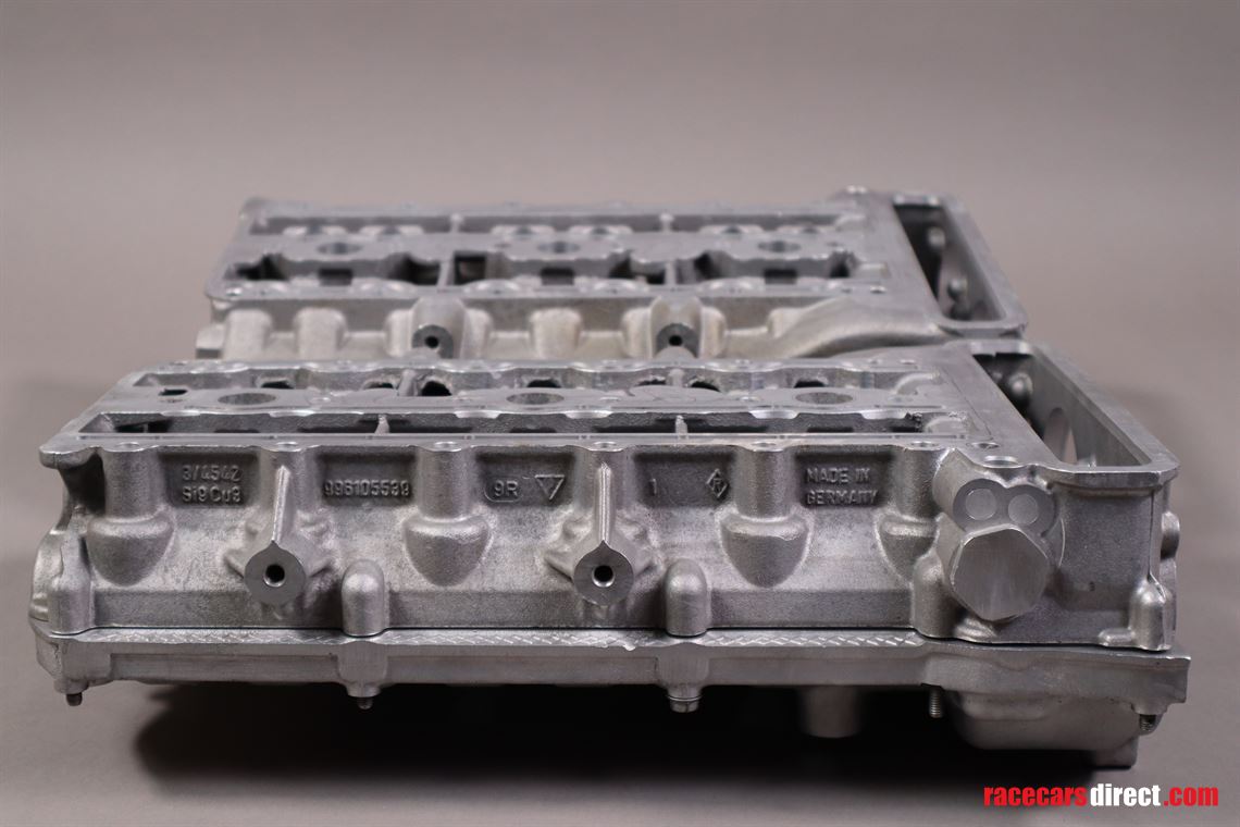 porsche-996-rsr-38l-camshaft-housing-with-val