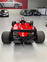 lola-t8950-formula-3000