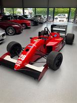 lola-t8950-formula-3000