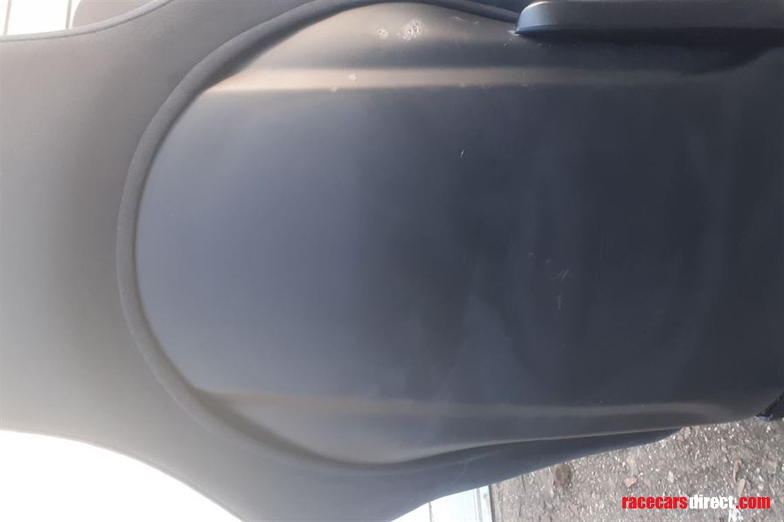 m3e46csl-bmw-genuine-front-seatss